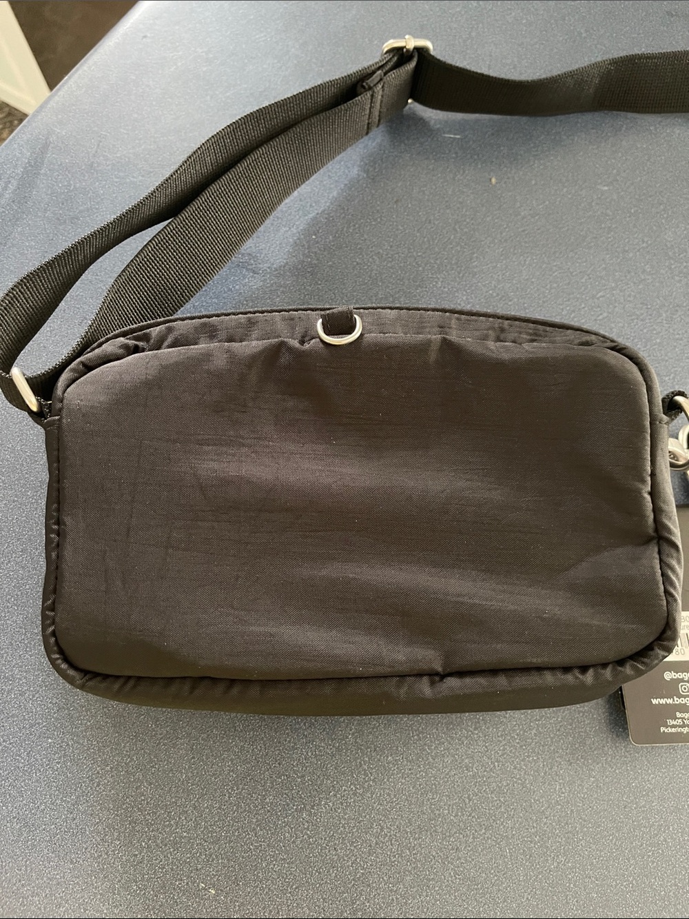 Baggallini Black Crossbody Belt Bag with Dual Front Pockets NWT - Picture 6 of 8